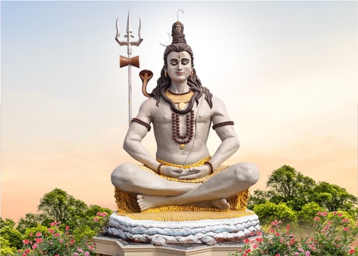 Stay near Divine Shiv statue in vrindavan