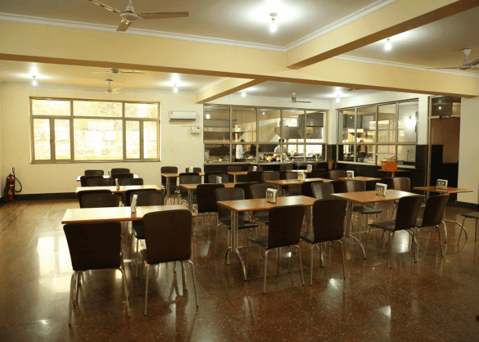 Dine in your satvik cuisine at Annekaa Heights